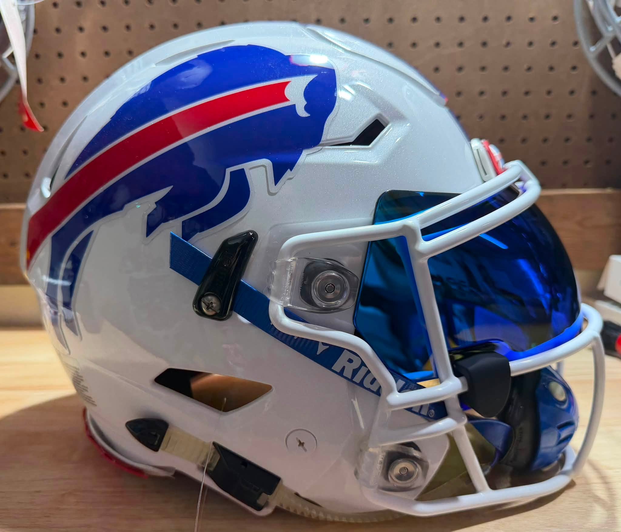 MaxShield Football Helmet Visor + Quick Clips