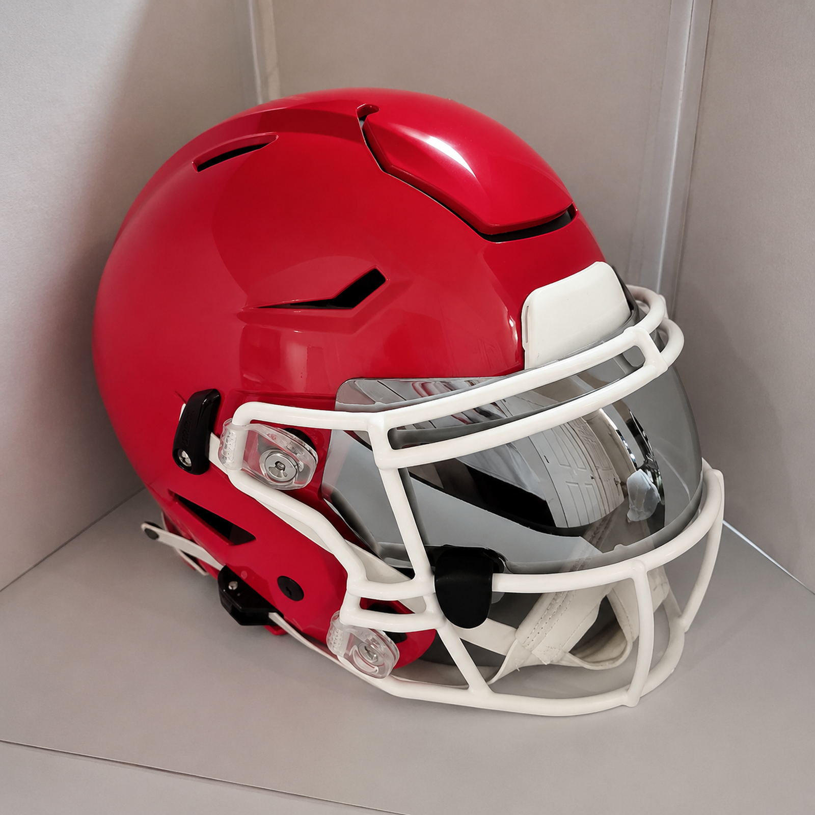 MaxShield Football Helmet Visor + Quick Clips
